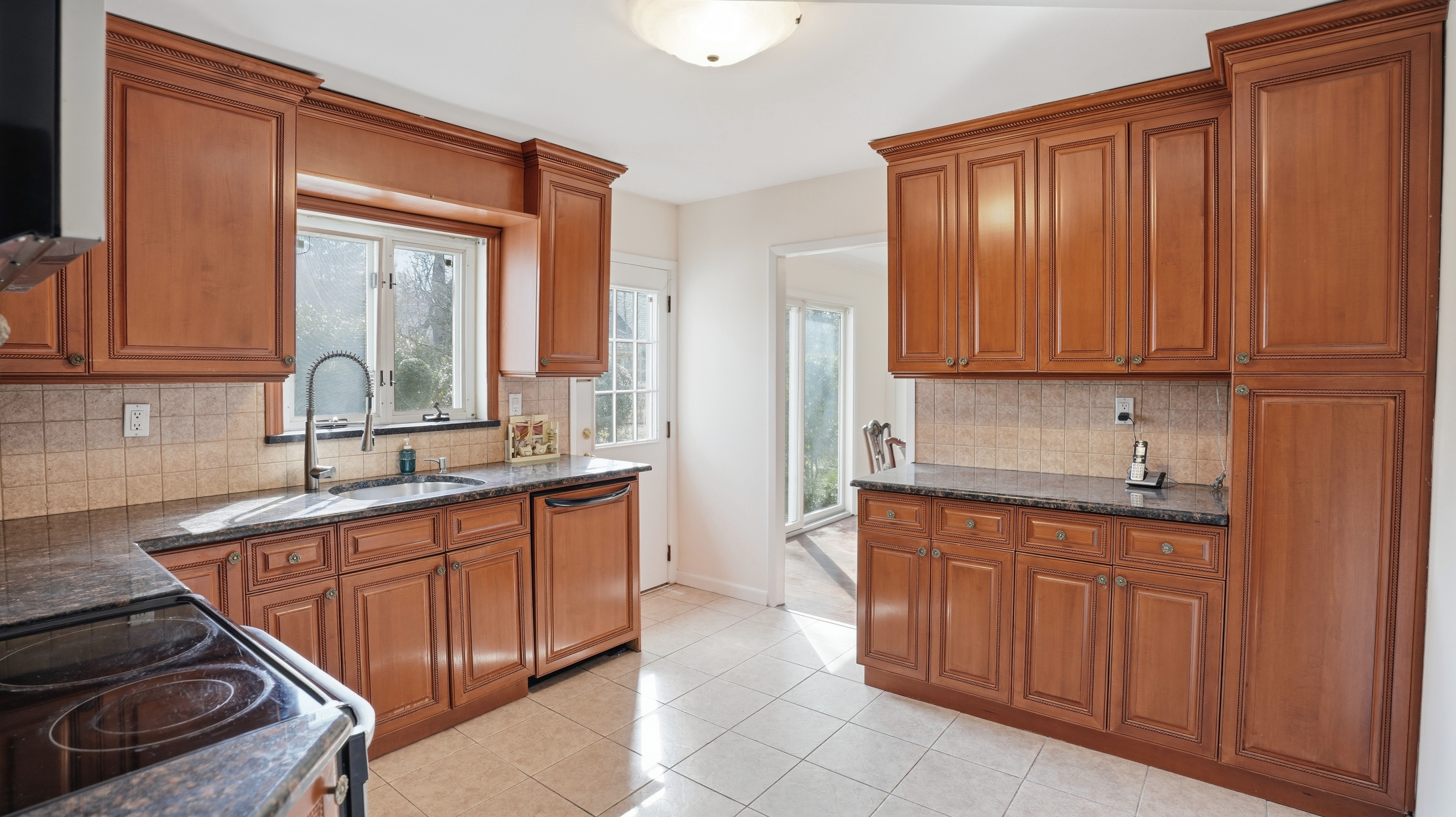  23 Hartley Road, Great Neck, NY 11023 - 物件實景