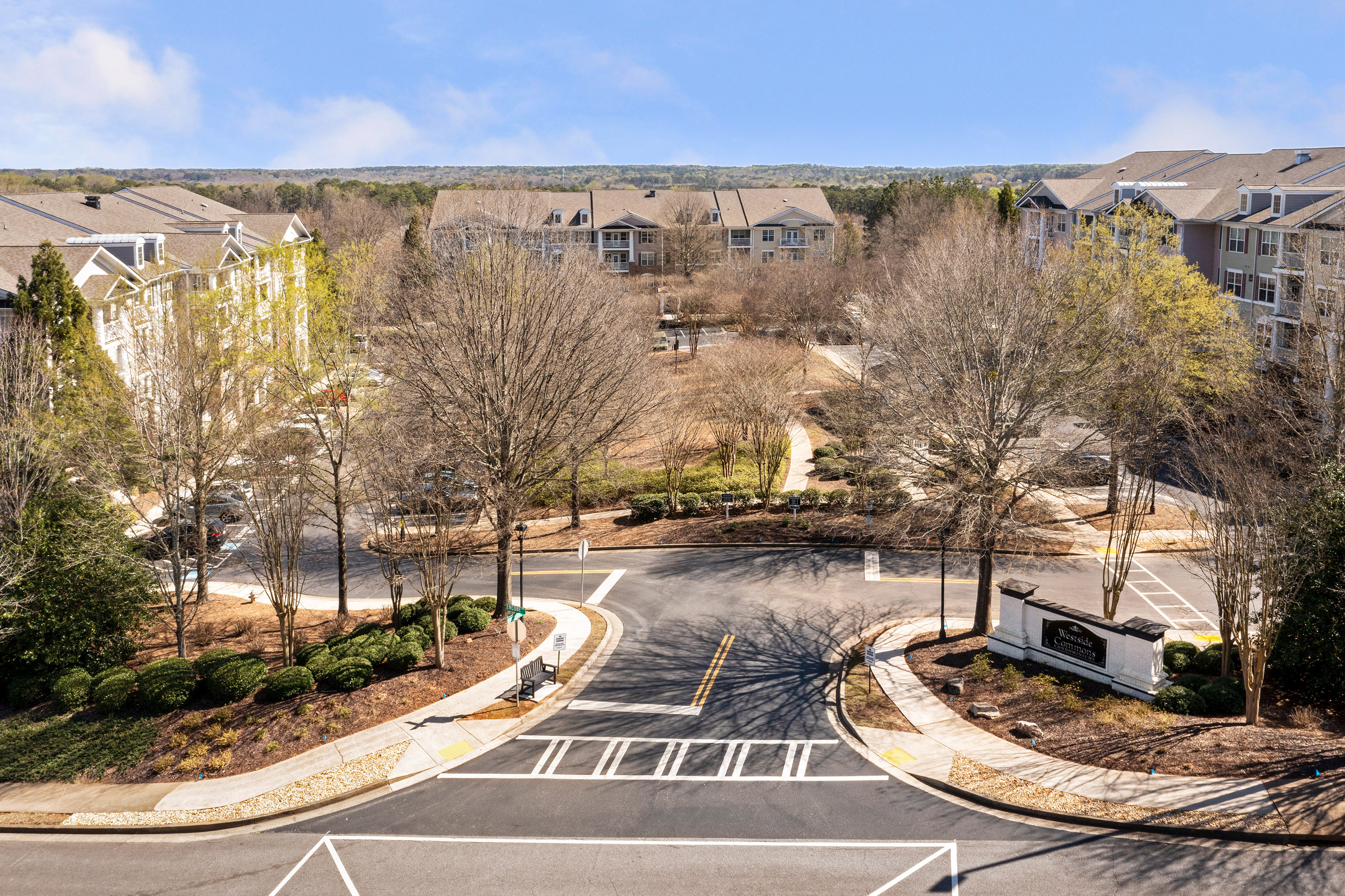  Prime Location in the Sought-After Community of Westside Commons in Alpharetta - 物件實景