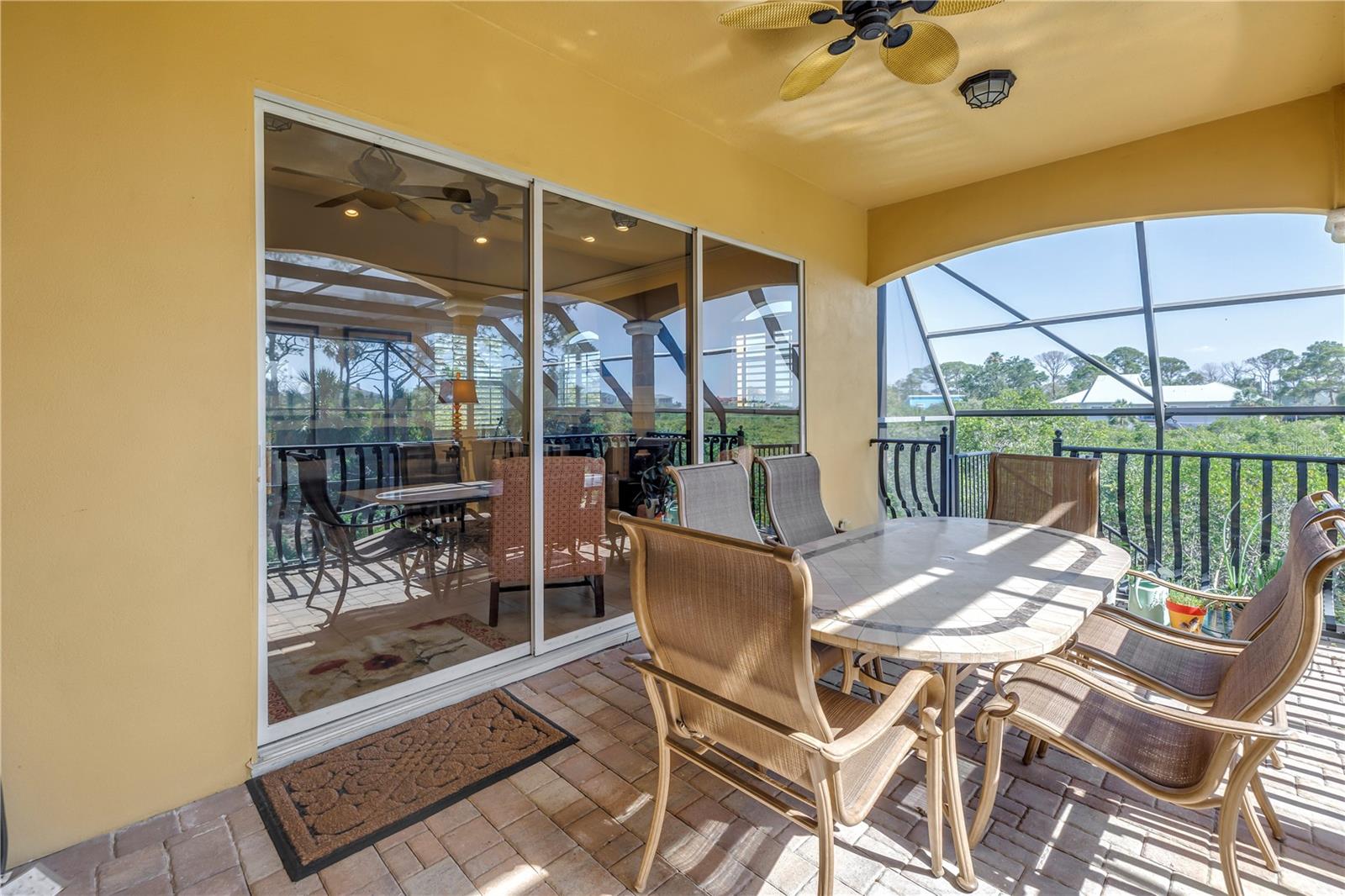 Tarpon Springs, Florida, 34689, United States, 4 Bedrooms Bedrooms, ,4 BathroomsBathrooms,Residential,For Sale,1975840