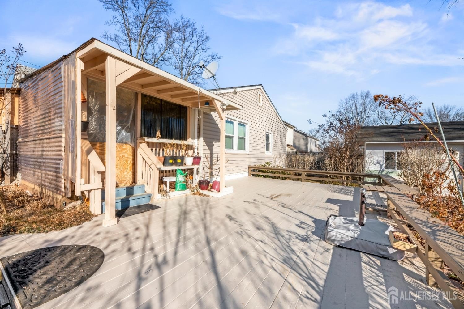 Edison, New Jersey, 08817, United States, 3 Bedrooms Bedrooms, ,2 BathroomsBathrooms,Residential,For Sale,2010060