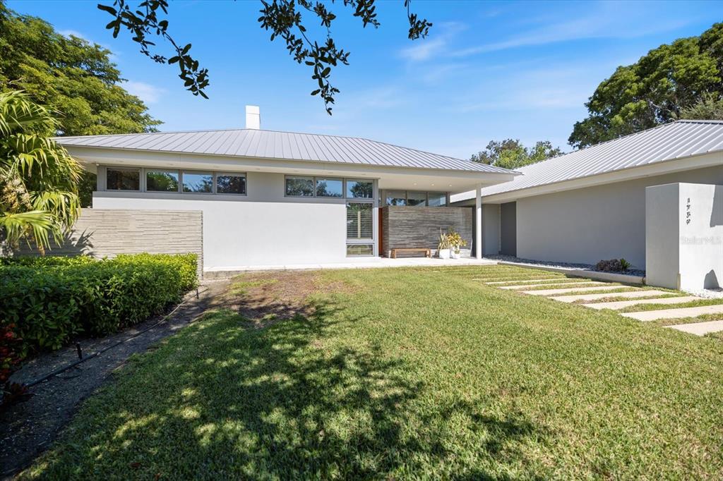 Sarasota, Florida, 34239, United States, 4 Bedrooms Bedrooms, ,5 BathroomsBathrooms,Residential,For Sale,1988202