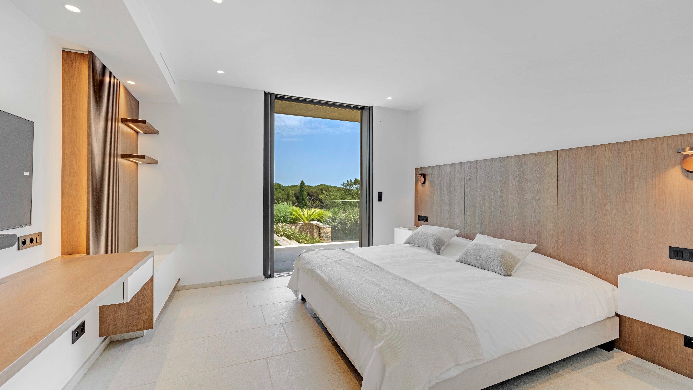  Contemporary luxury villa for sale in Ramatuelle near Pampelonne and Saint-Trop… - 物件實景