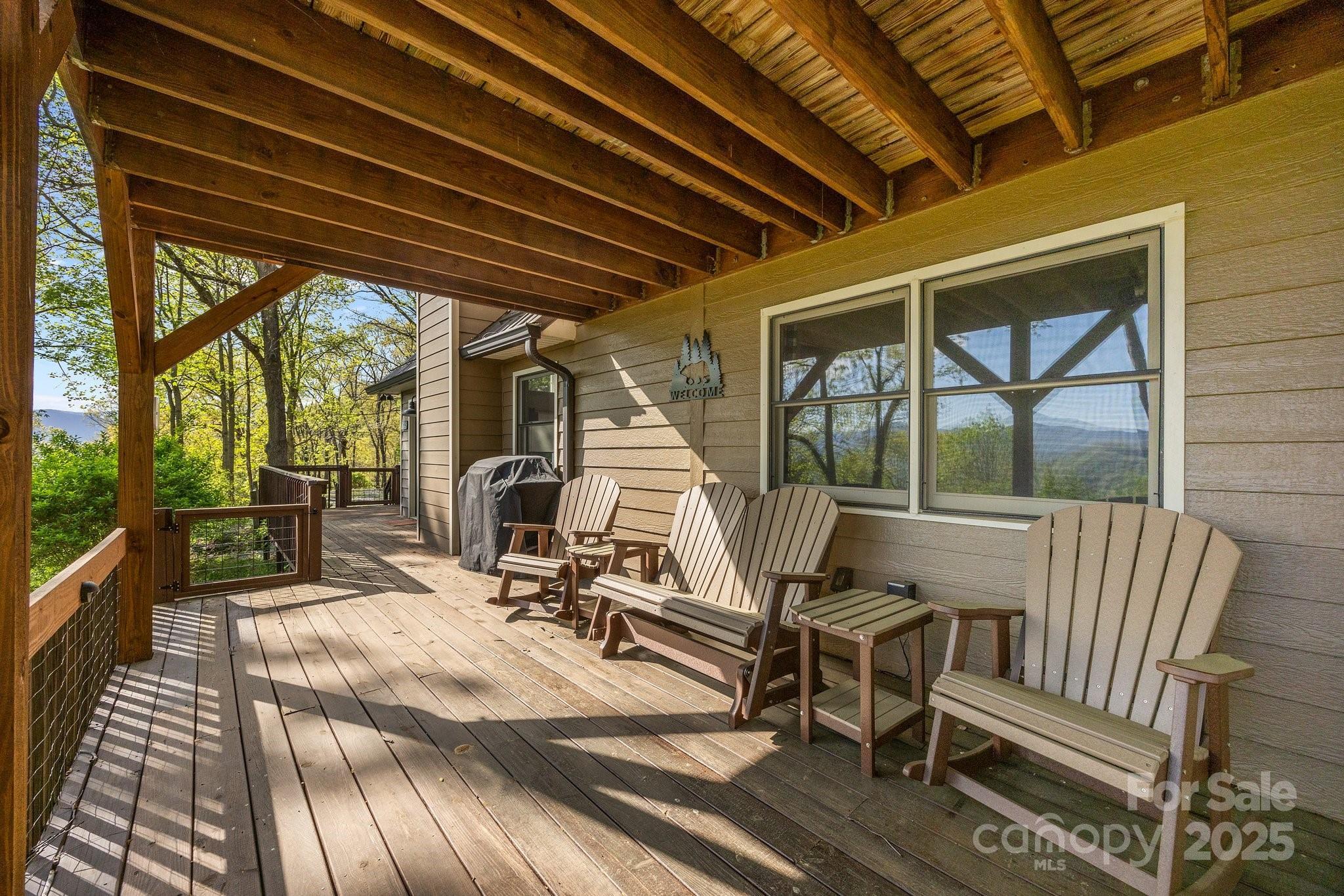 Waynesville, North Carolina, 28785, United States, 3 Bedrooms Bedrooms, ,2 BathroomsBathrooms,Residential,For Sale,1793601