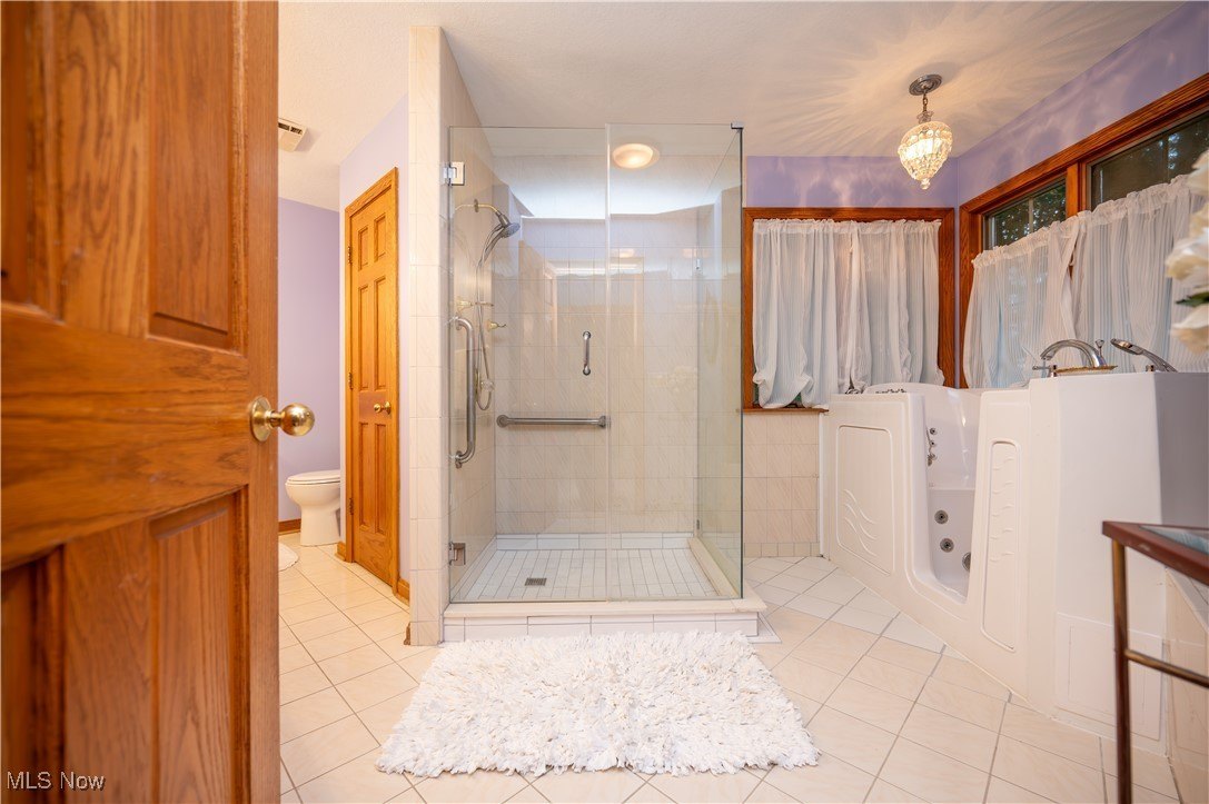 Canfield, Ohio, 44406, United States, 4 Bedrooms Bedrooms, ,3 BathroomsBathrooms,Residential,For Sale,1976342