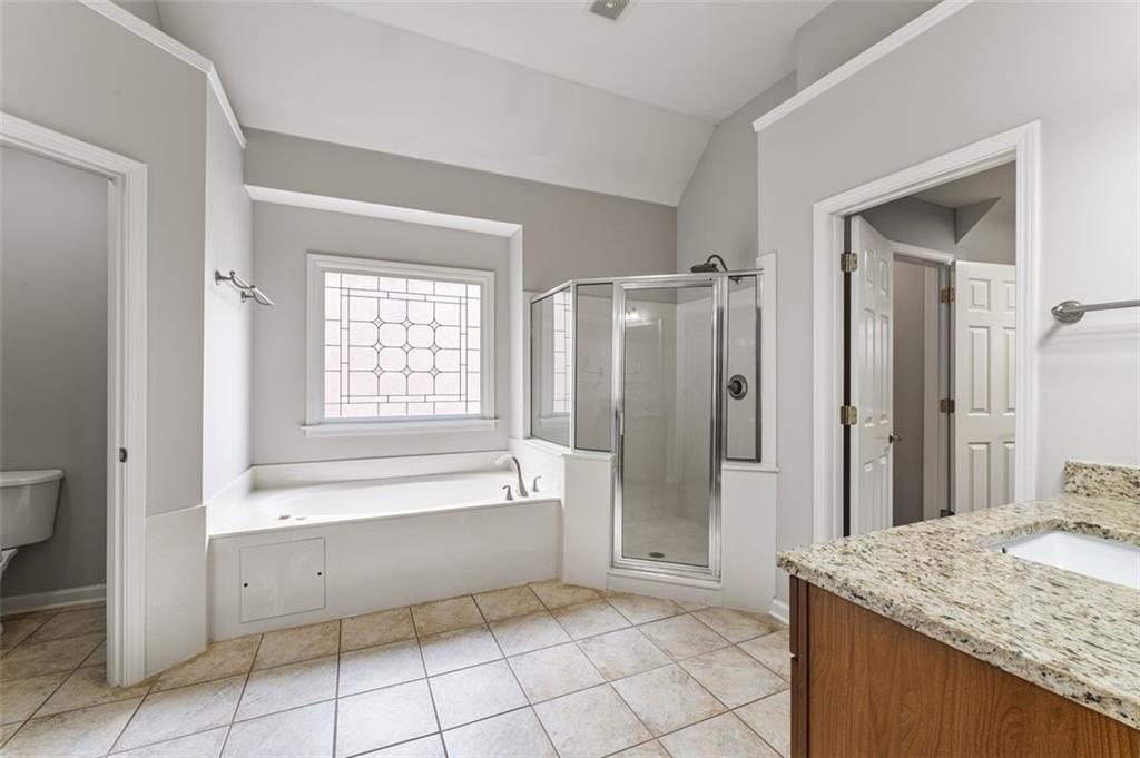 Smyrna, Georgia, 30080, United States, 4 Bedrooms Bedrooms, ,4 BathroomsBathrooms,Residential,For Sale,1805017