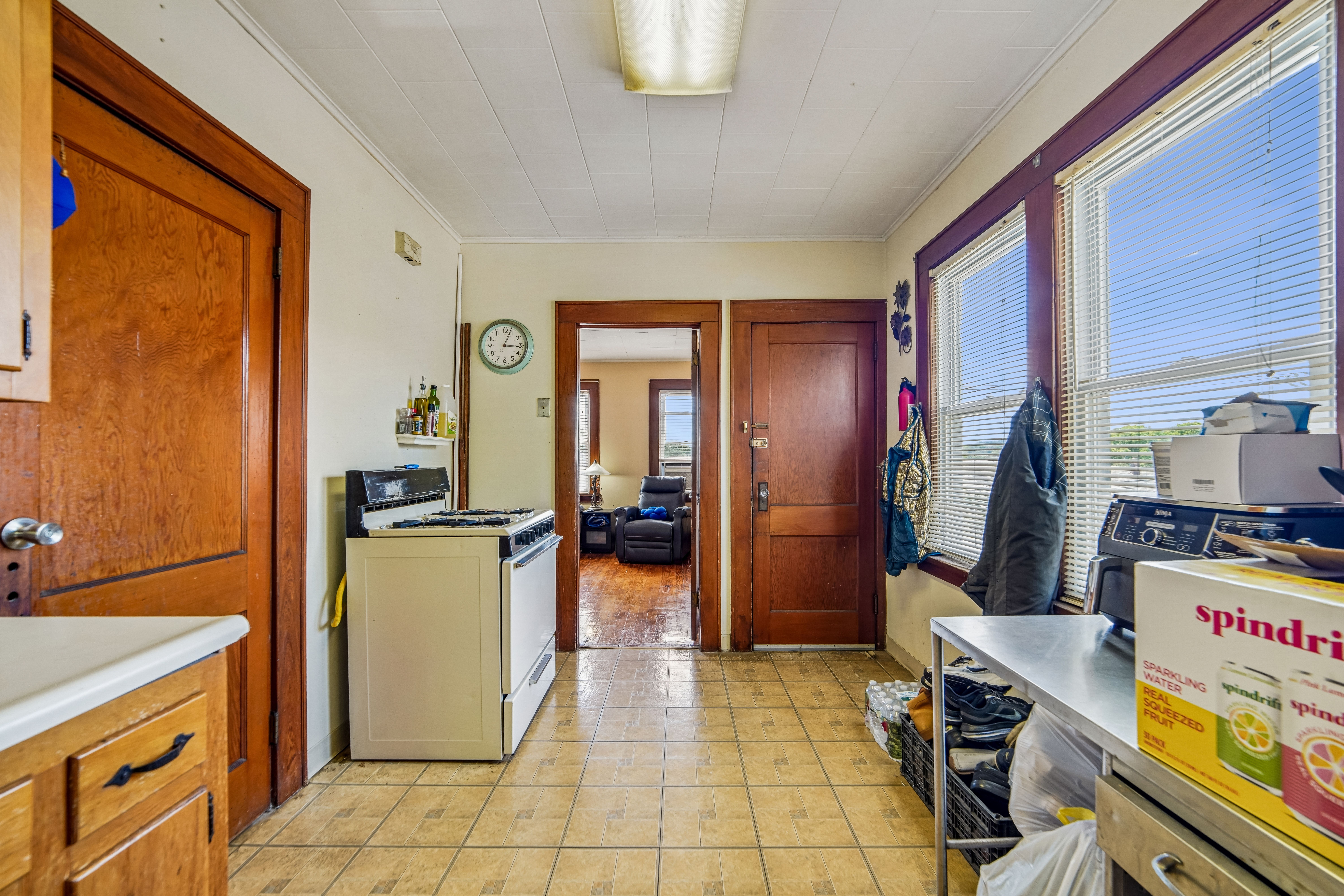  264 Getty Avenue, Clifton, NJ 07011 - 物件實景