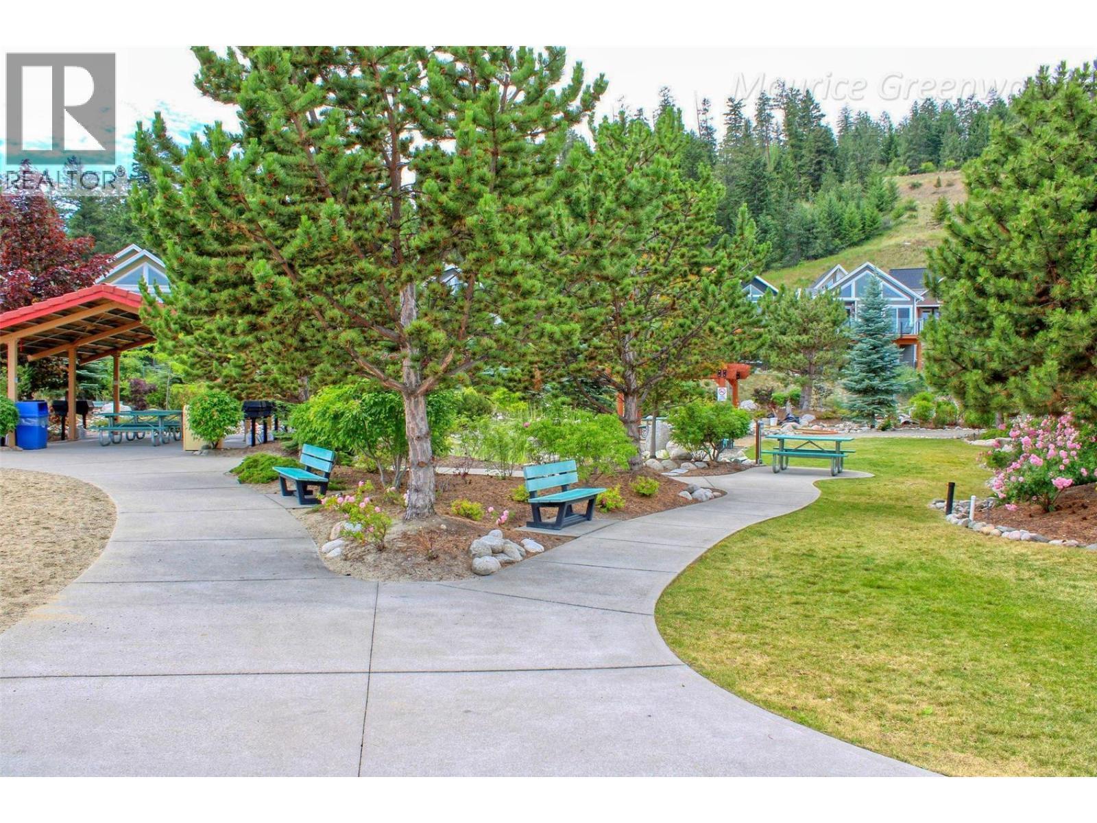 KELOWNA, British Columbia, V1Z 3R8, CA, 3 Bedrooms Bedrooms, ,2 BathroomsBathrooms,Residential,For Sale,1950768