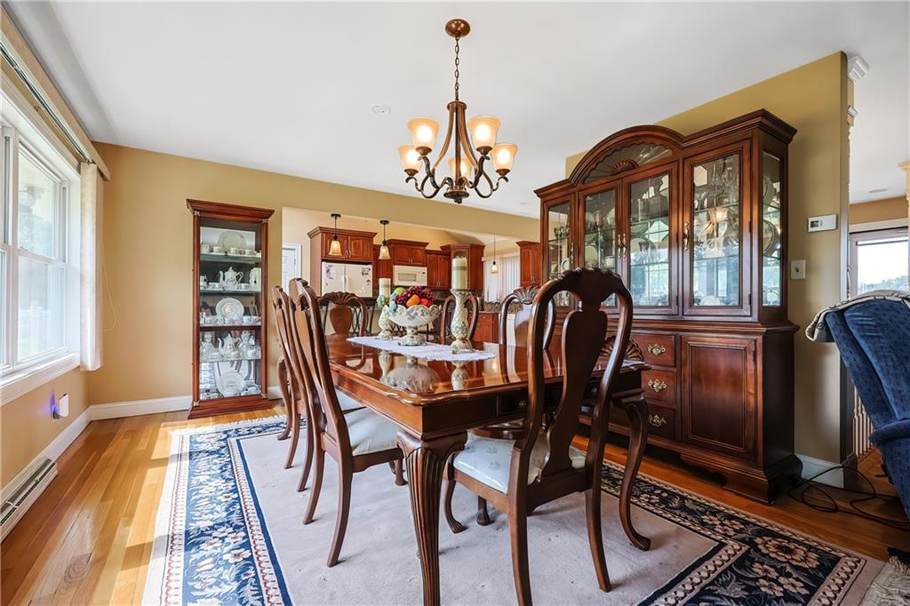 Attleboro, Rhode Island, 02703, United States, 3 Bedrooms Bedrooms, ,3 BathroomsBathrooms,Residential,For Sale,2005152