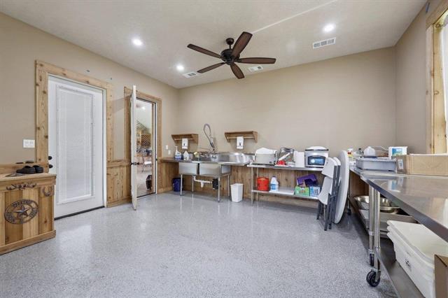 Kountze, Texas, 77625, United States, 5 Bedrooms Bedrooms, ,6 BathroomsBathrooms,Residential,For Sale,1796759