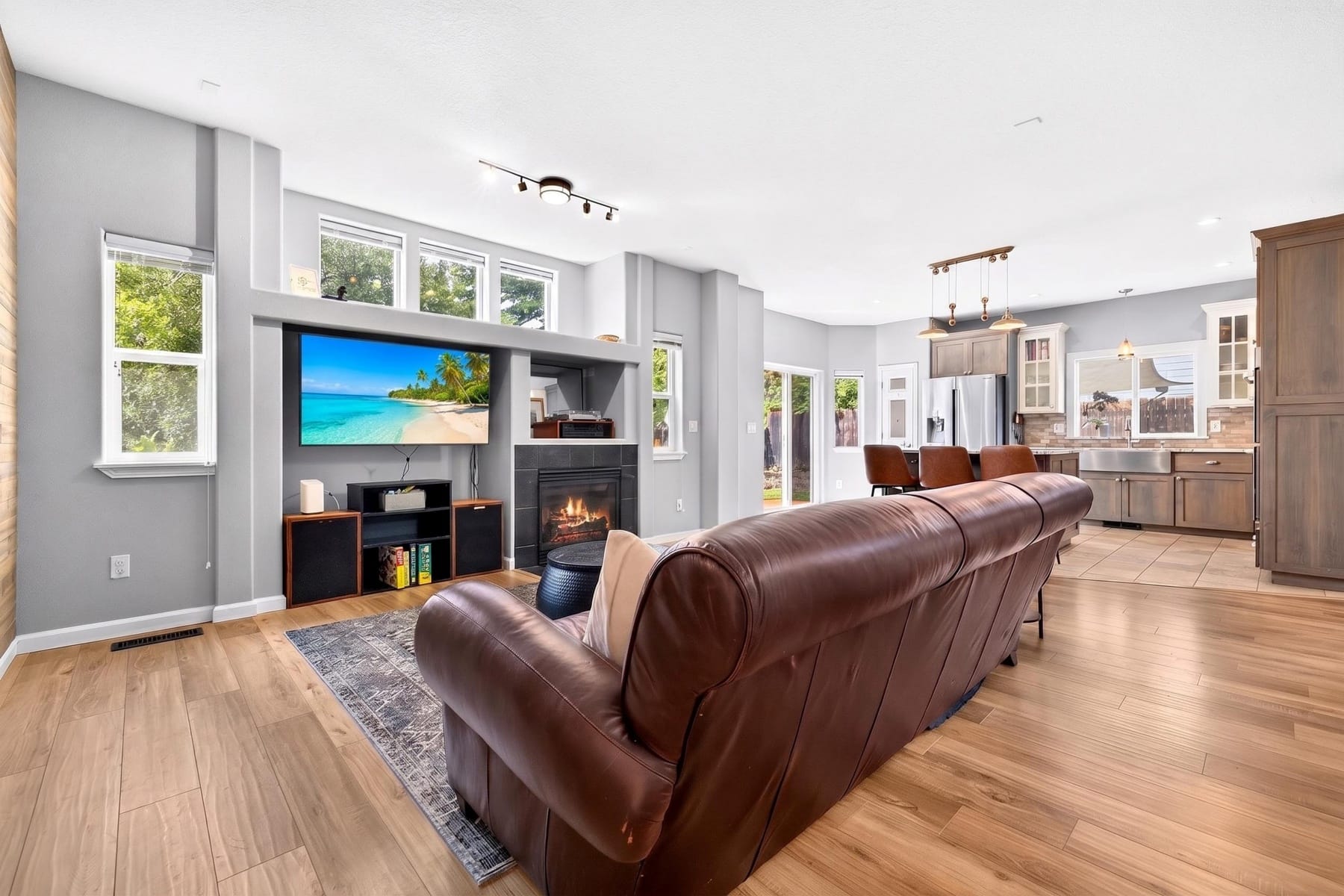  15524 SE BELMORE HTS Portland, OR 97236 - 物件實景