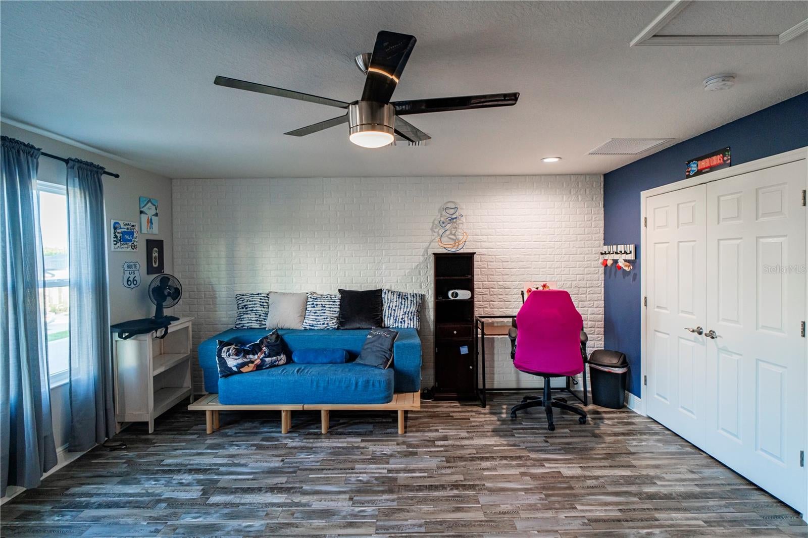 LAND O LAKES, Florida, 34637, United States, 5 Bedrooms Bedrooms, ,4 BathroomsBathrooms,Residential,For Sale,1759399