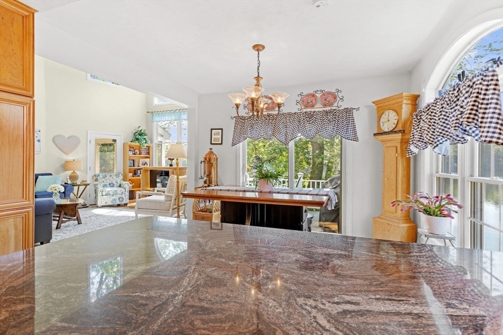 Methuen, Massachusetts, 01844, United States, 3 Bedrooms Bedrooms, ,2 BathroomsBathrooms,Residential,For Sale,1981346