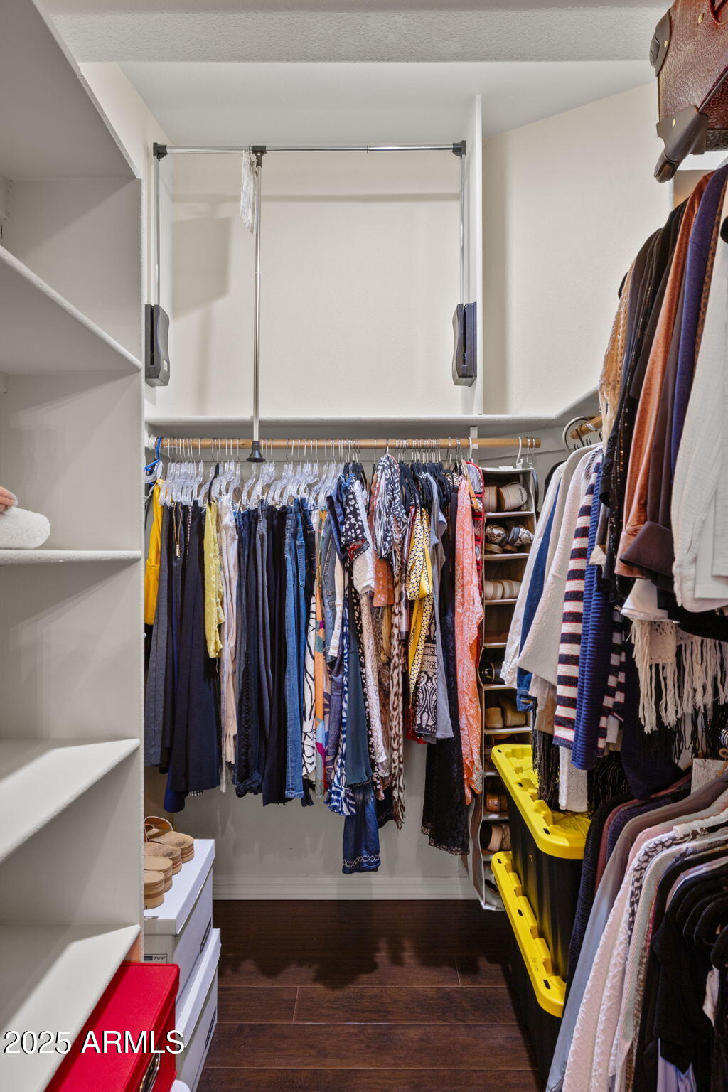 Peoria, Arizona, 85383, United States, 3 Bedrooms Bedrooms, ,2 BathroomsBathrooms,Residential,For Sale,1989299