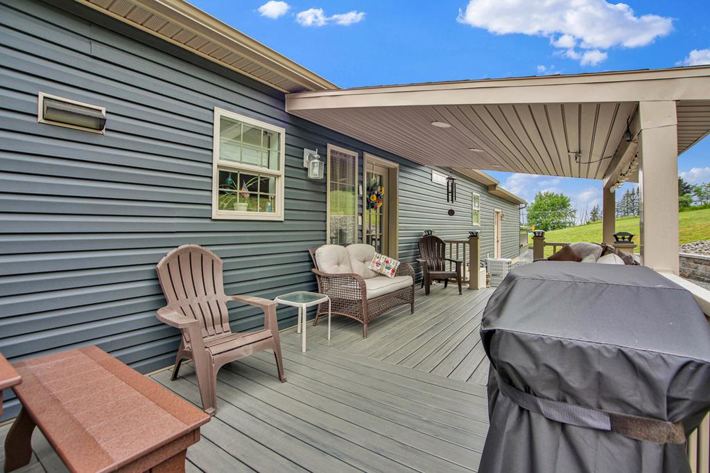 Wellsboro, Pennsylvania, 16901, United States, 3 Bedrooms Bedrooms, ,2 BathroomsBathrooms,Residential,For Sale,1921968