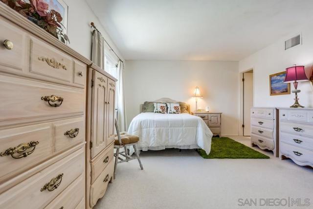 San Diego, California, 92128, United States, 2 Bedrooms Bedrooms, ,2 BathroomsBathrooms,Residential,For Sale,1937769