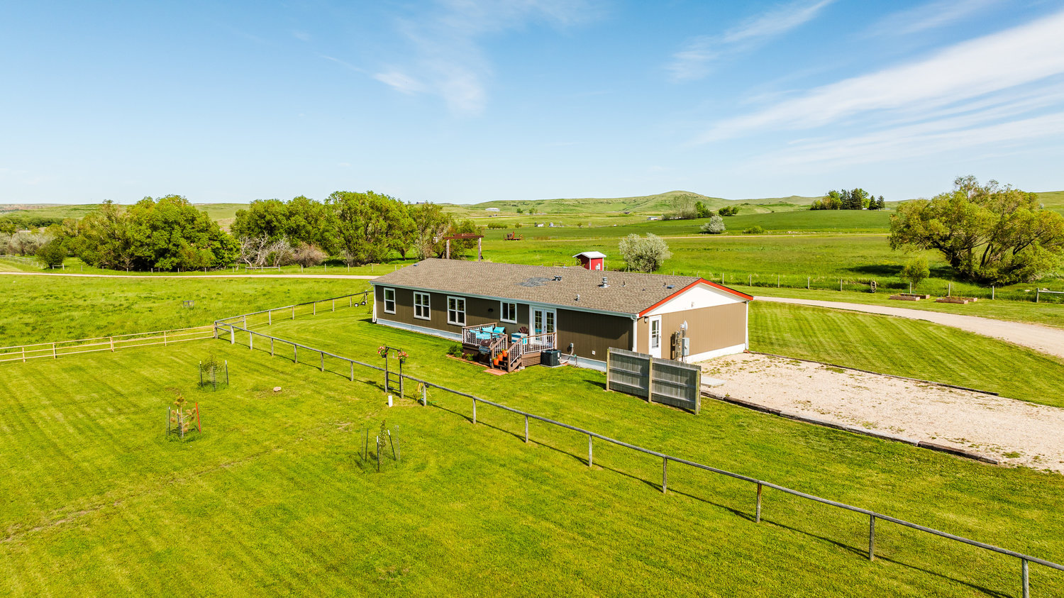 Buffalo, Wyoming, 82834, United States, 4 Bedrooms Bedrooms, ,2 BathroomsBathrooms,Residential,For Sale,1980816