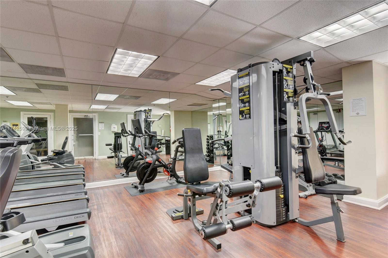 Miami, Florida, 33133, United States, 1 Bedroom Bedrooms, ,1 BathroomBathrooms,Residential,For Sale,1705108