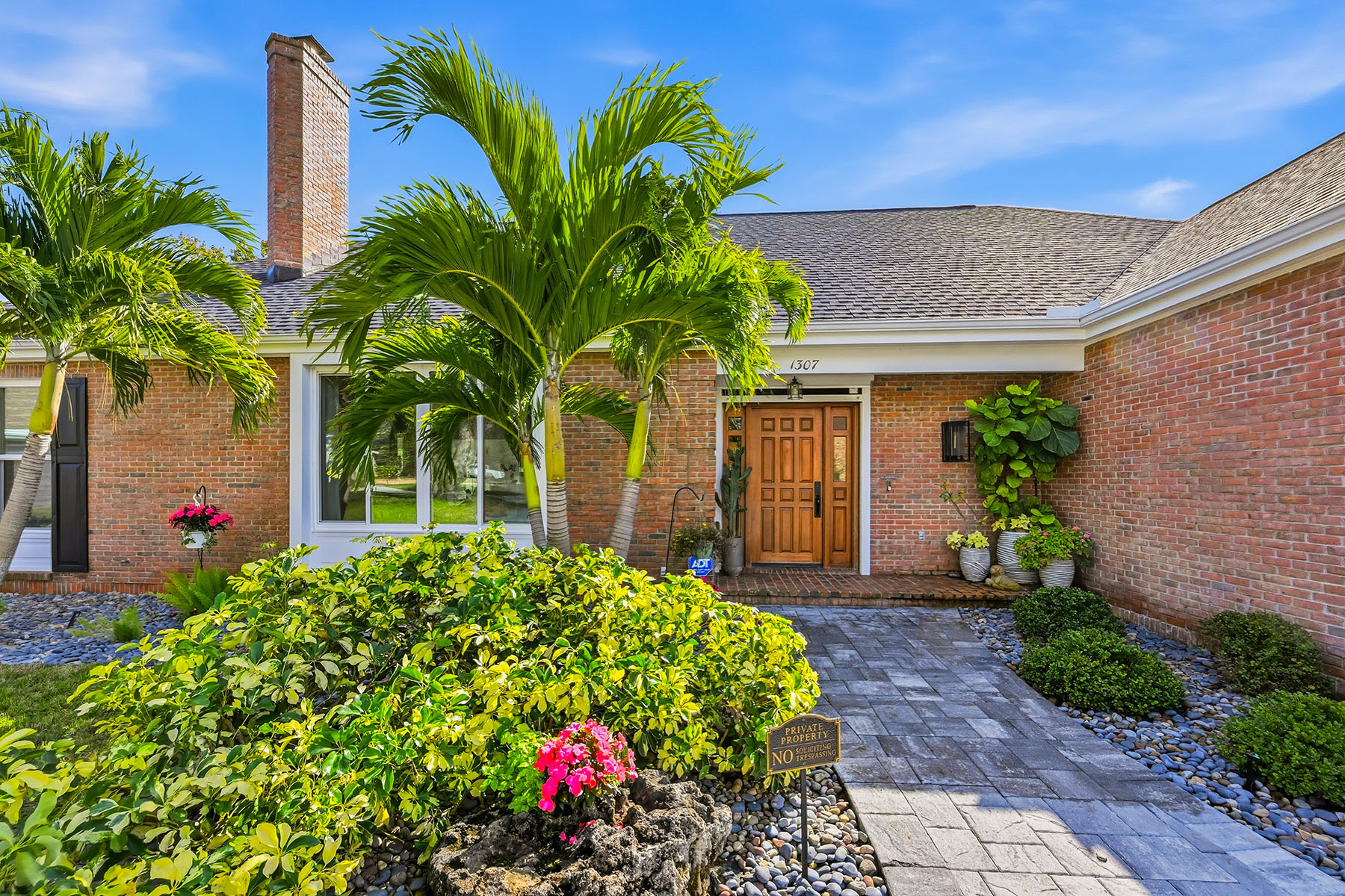  RIVERVIEW PINES - 物件實景