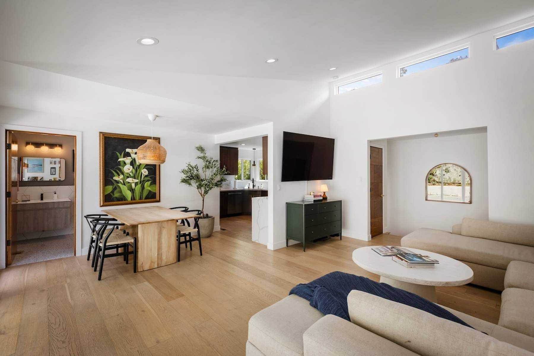  3991 Prospect Avenue - 物件實景