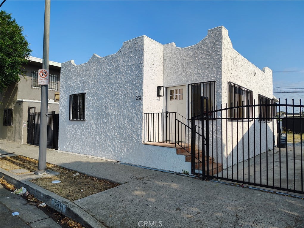 Century Blvd, Los Angeles, CA 90003 #1
