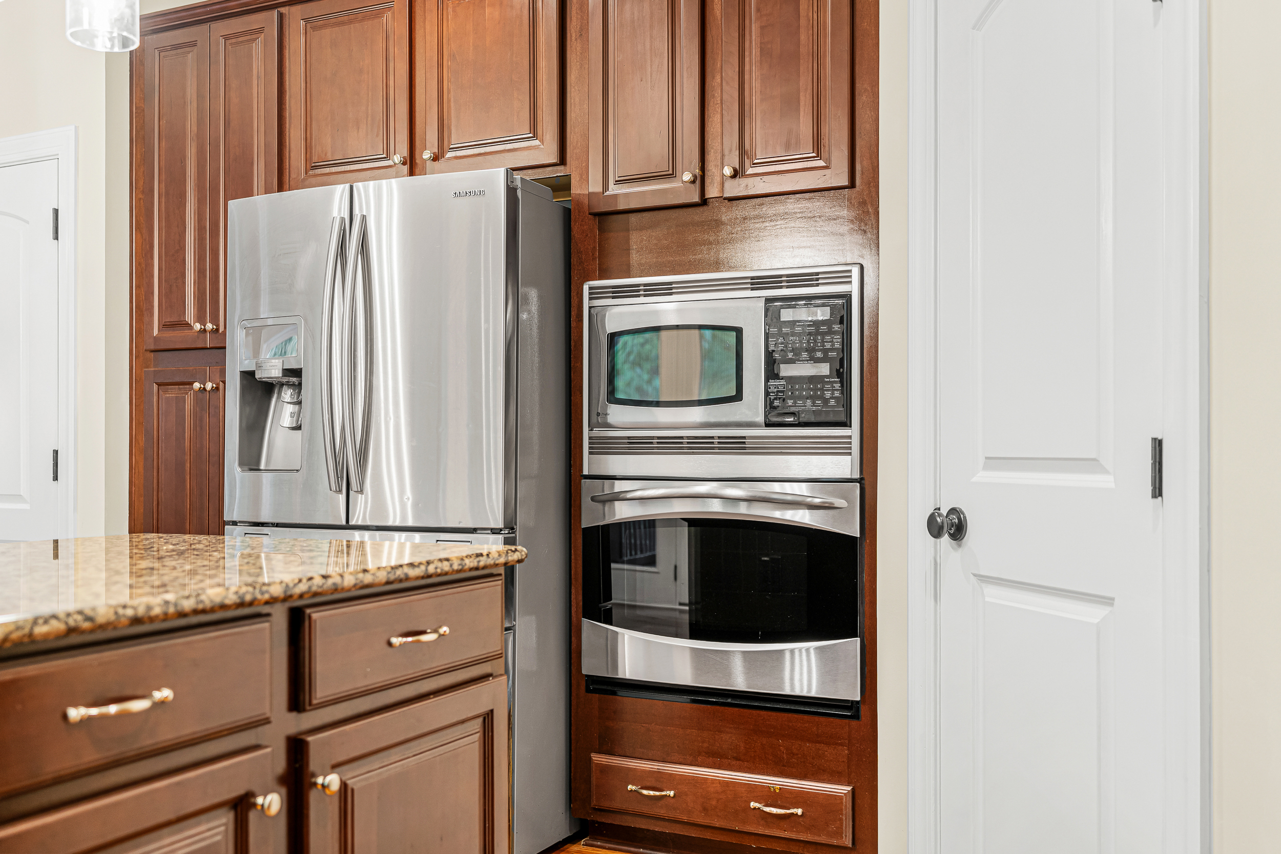  110 Vintage Hill Circle, Apex, NC 27539 - 物件實景