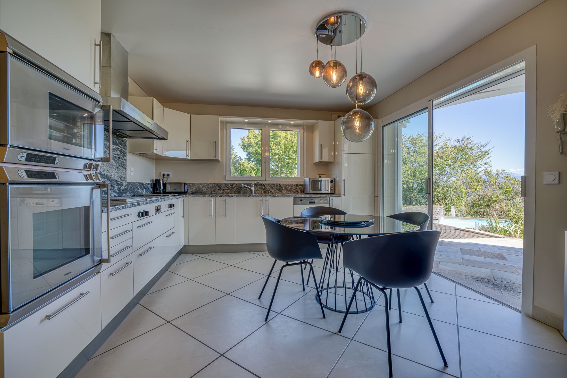  La Balme-de-Sillingy – Elegant property with swimming pool - 物件實景