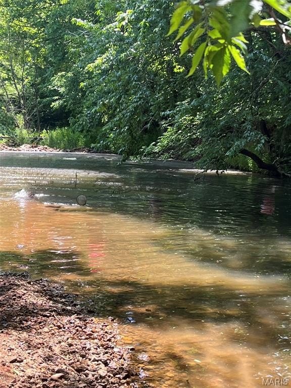 Farmington, Missouri, 63640, United States, 5 Bedrooms Bedrooms, ,3 BathroomsBathrooms,Residential,For Sale,1981523