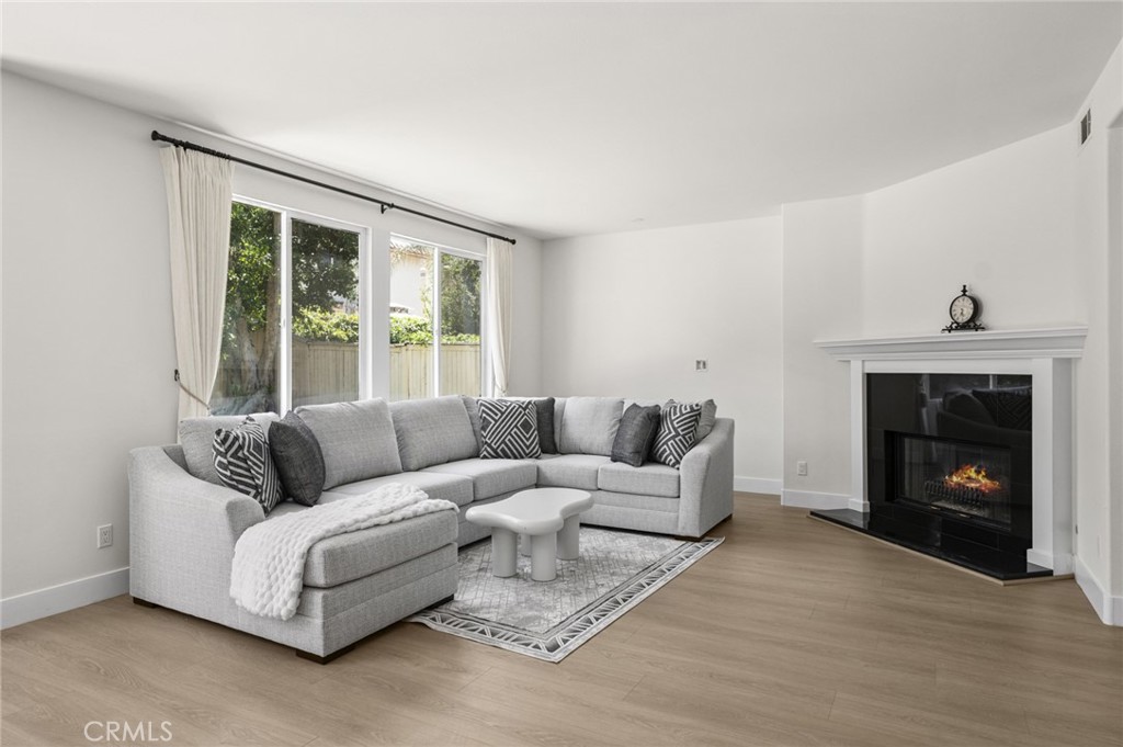 Irvine, California, 92618, United States, 4 Bedrooms Bedrooms, ,3 BathroomsBathrooms,Residential,For Sale,1986463