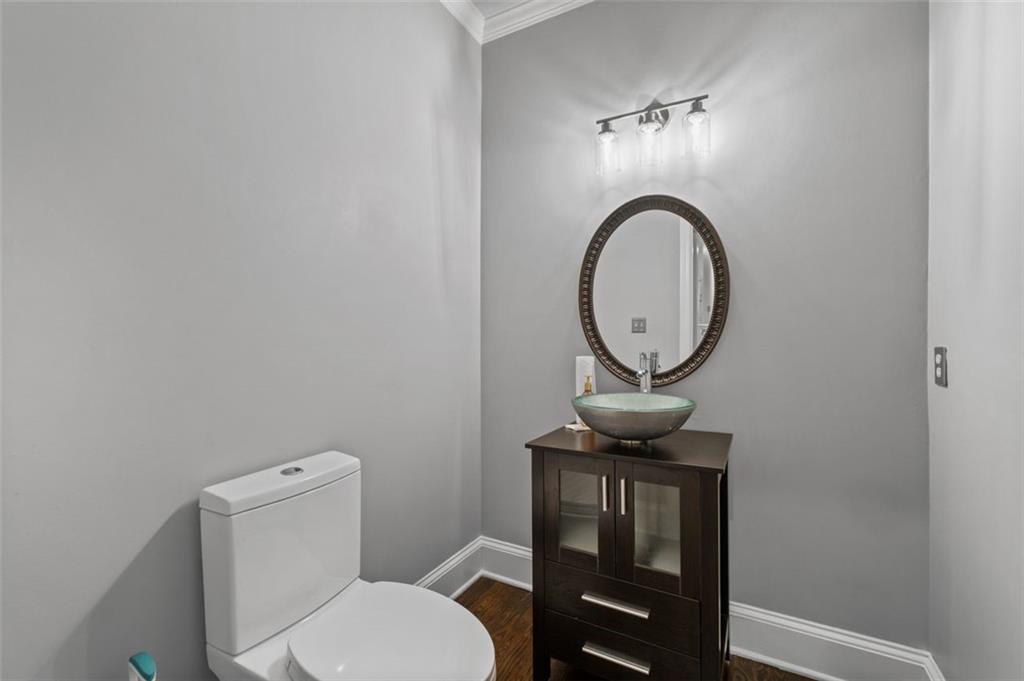 Alpharetta, Georgia, 30022, United States, 4 Bedrooms Bedrooms, ,4 BathroomsBathrooms,Residential,For Sale,1919547