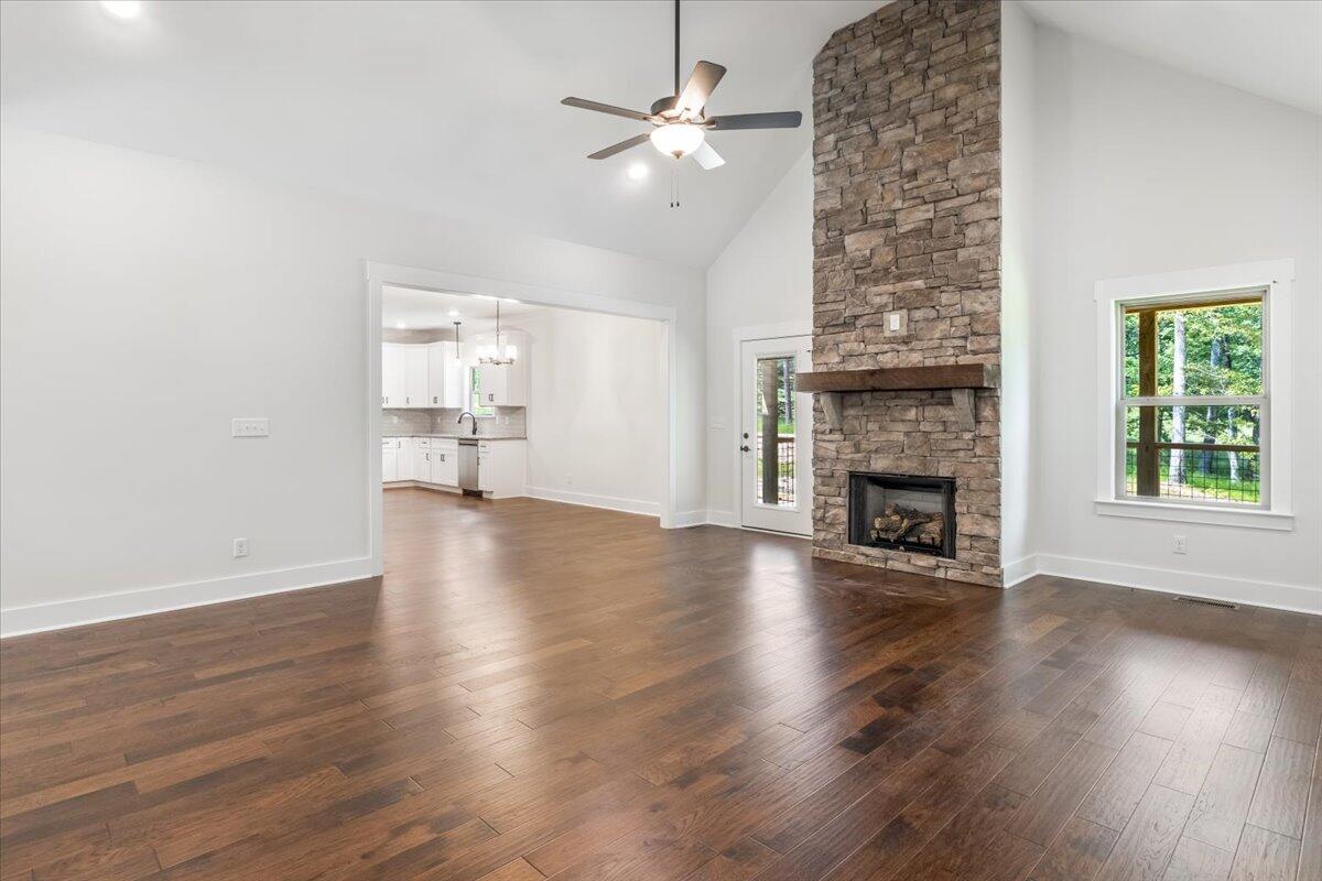Georgetown, Tennessee, 37336, United States, 3 Bedrooms Bedrooms, ,2 BathroomsBathrooms,Residential,For Sale,1840013