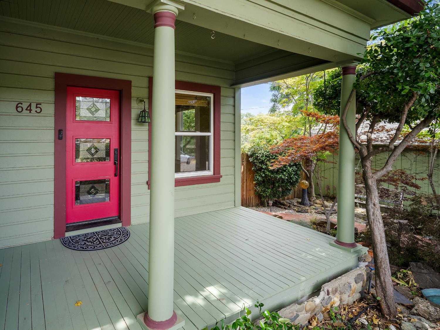 Placerville, California, 95667, United States, 3 Bedrooms Bedrooms, ,2 BathroomsBathrooms,Residential,For Sale,1878670