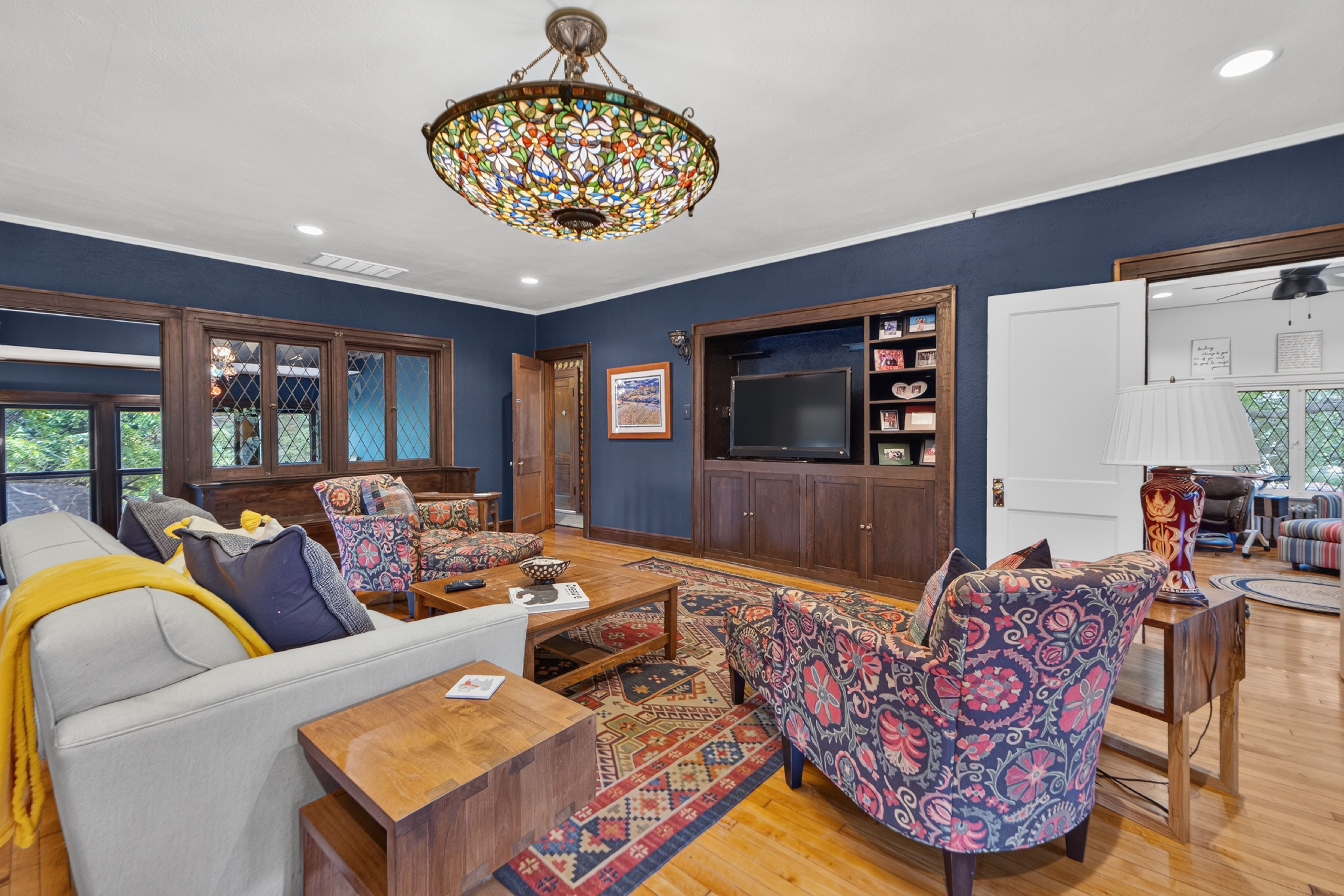  3726 Madison Avenue, Kansas City, MO 64111 - 物件實景