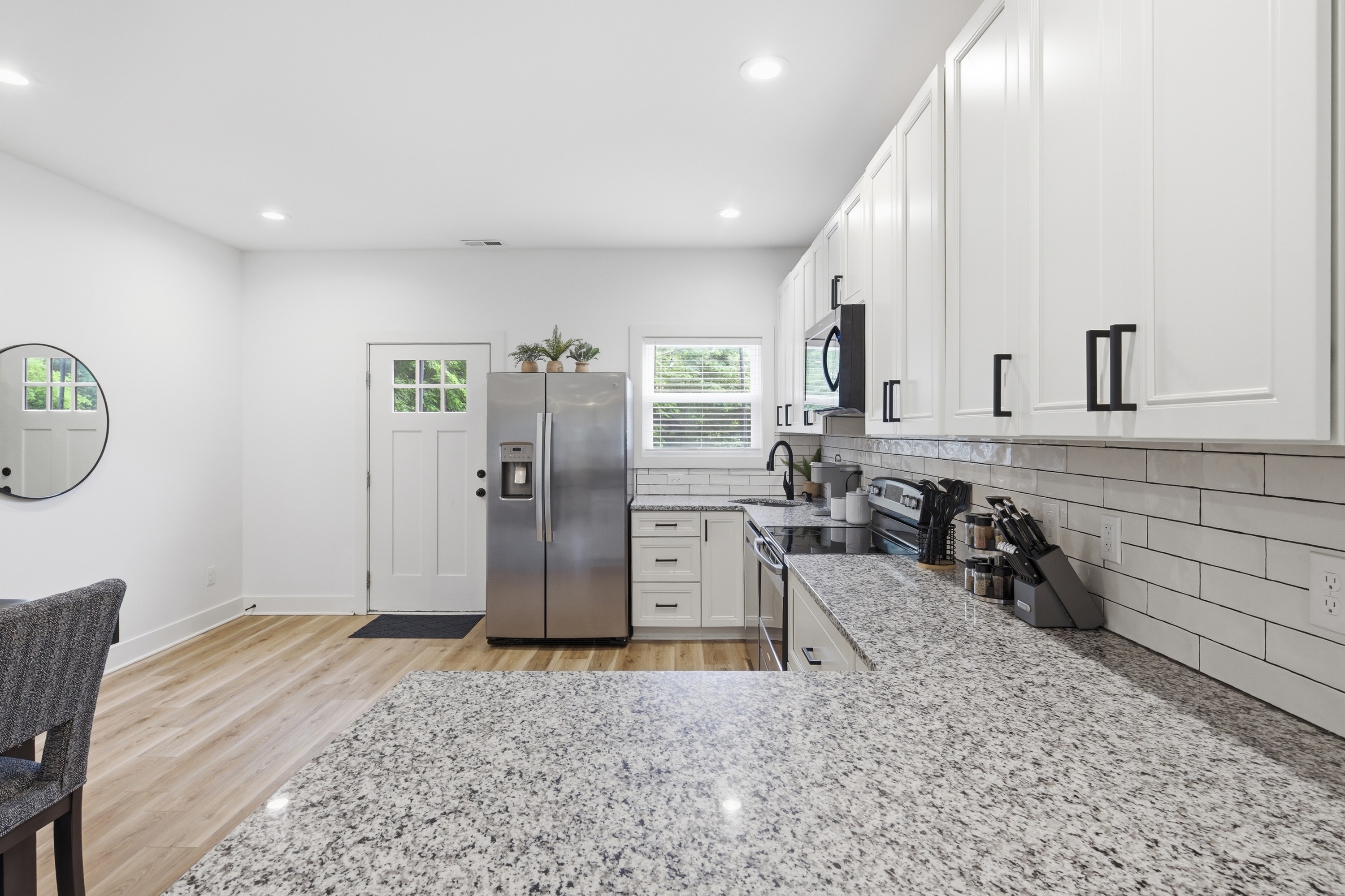  310 East Main Street, Simpsonville, KY 40067 - 物件實景