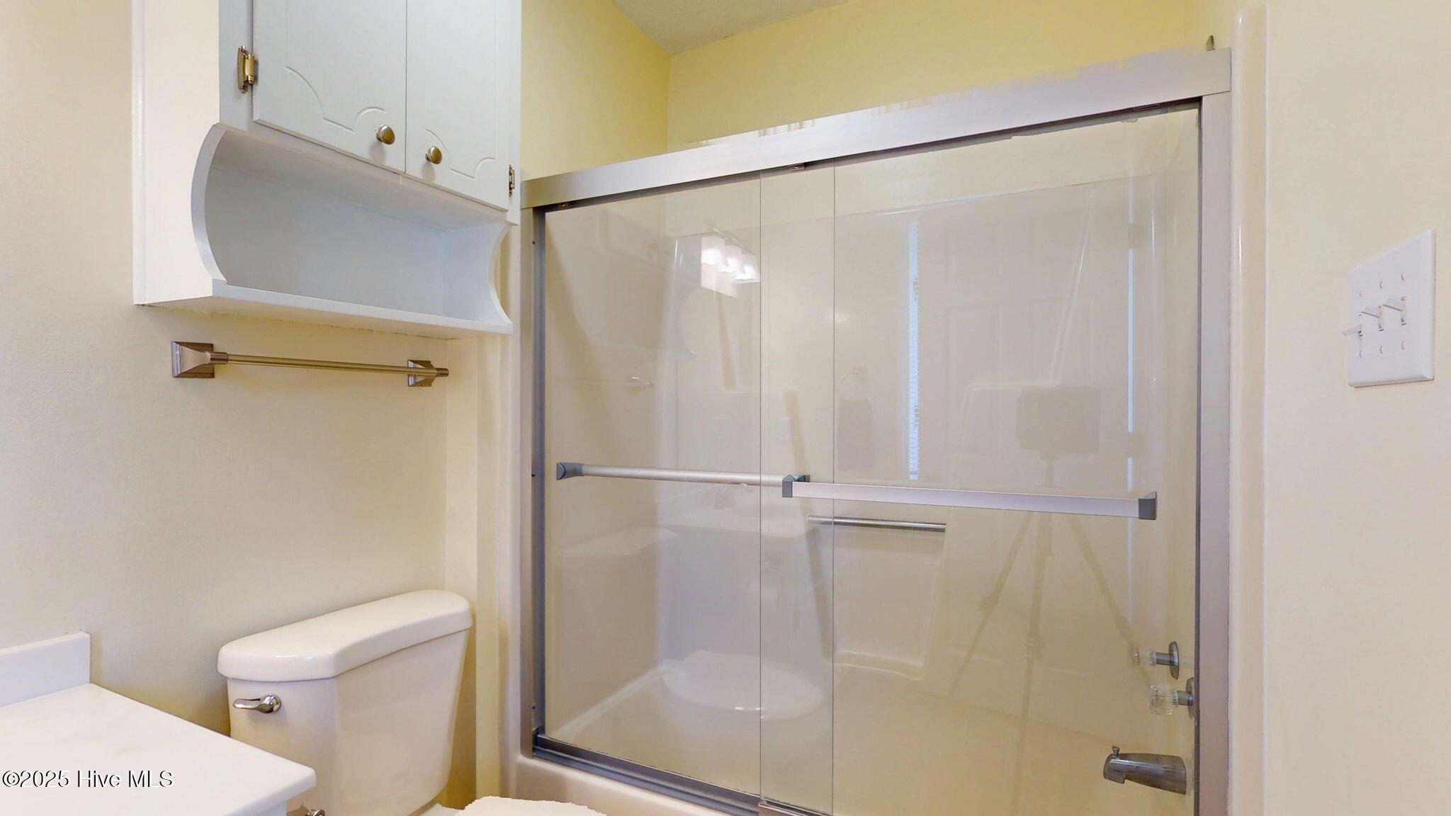 New Bern, North Carolina, 28560, United States, 3 Bedrooms Bedrooms, ,4 BathroomsBathrooms,Residential,For Sale,1874944