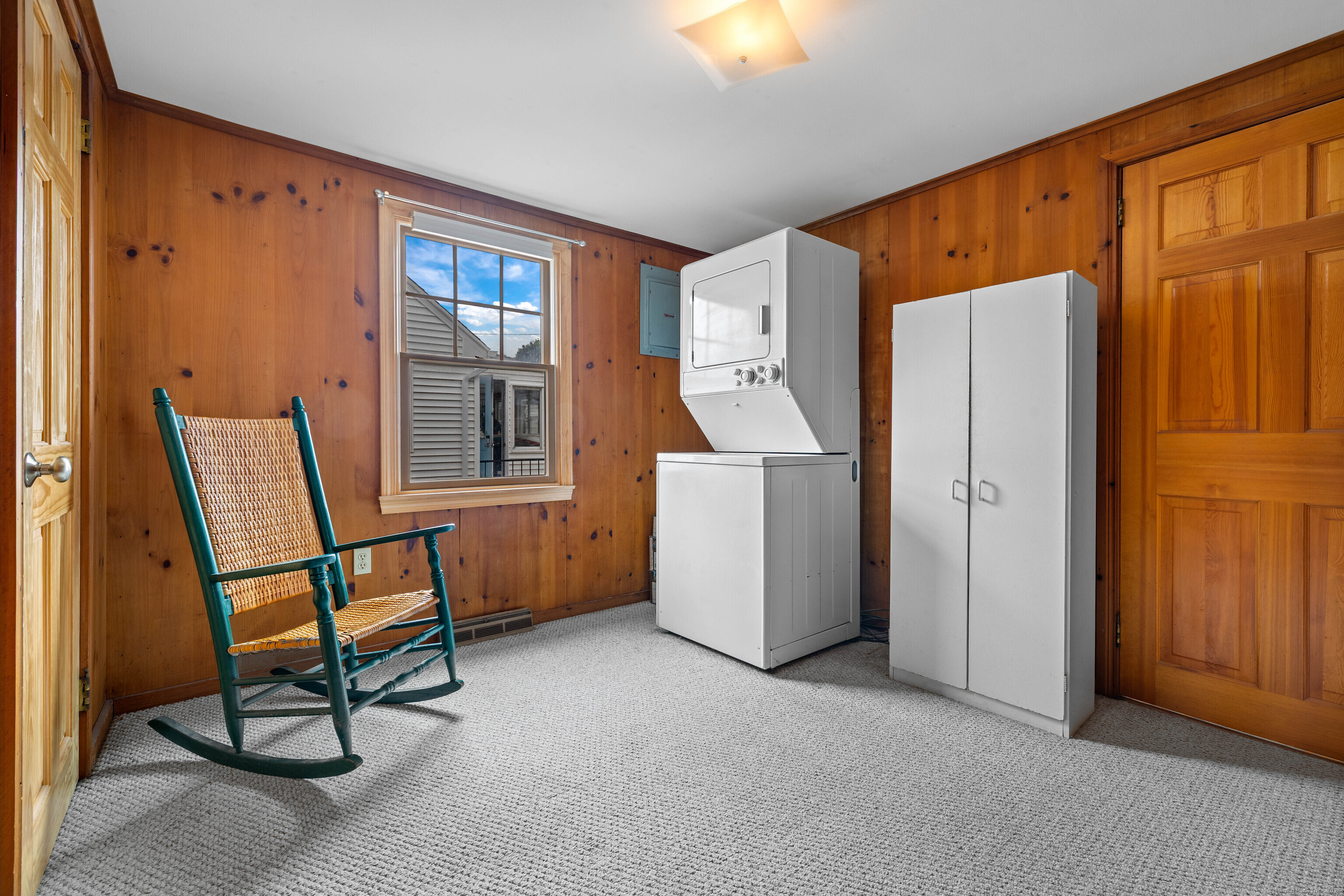 Westbrook, Connecticut, 06498, United States, 3 Bedrooms Bedrooms, ,2 BathroomsBathrooms,Residential,For Sale,1910769