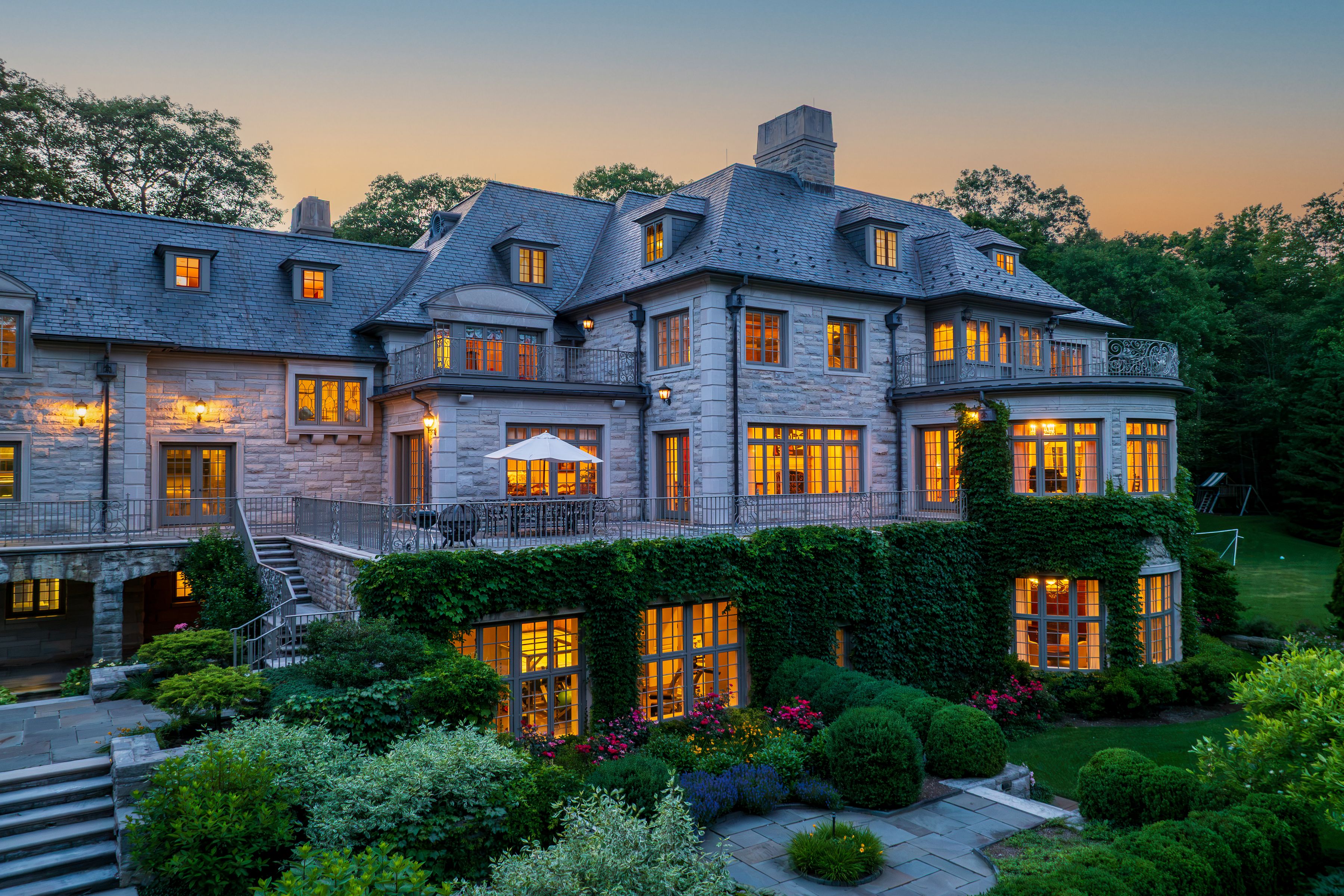  17 Cowdray Park Drive - 物件實景