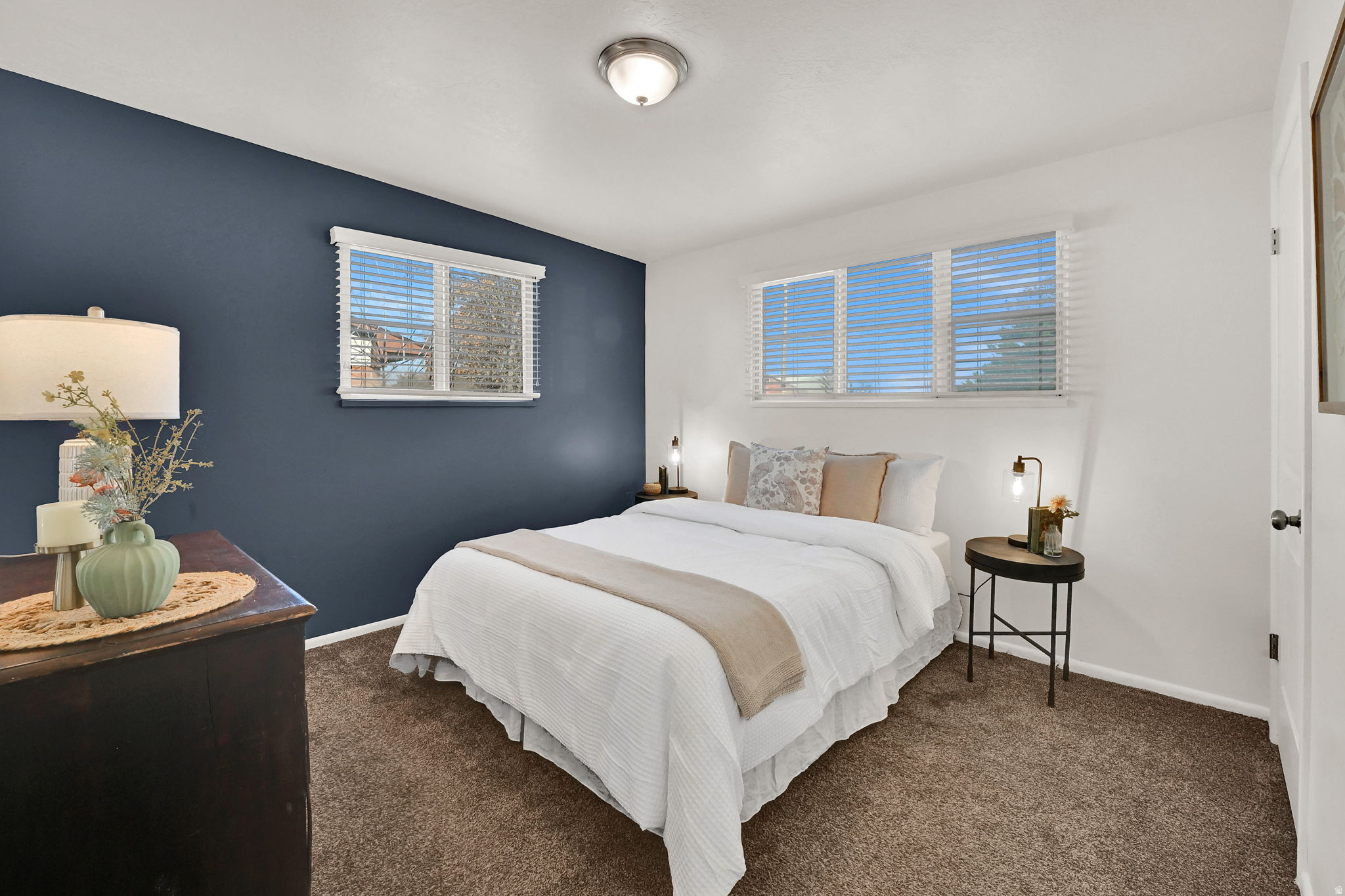 Murray, Utah, 84107, United States, 3 Bedrooms Bedrooms, ,2 BathroomsBathrooms,Residential,For Sale,1999018