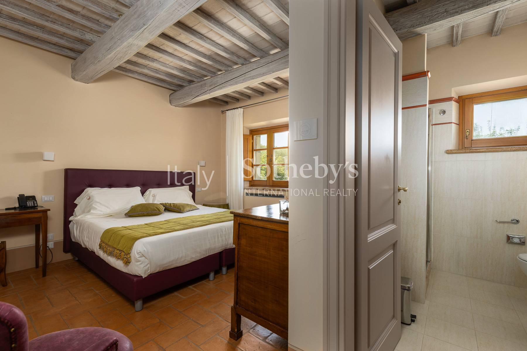  Luxury Wine Estate with Winery & Resort in Tuscany - 物件實景