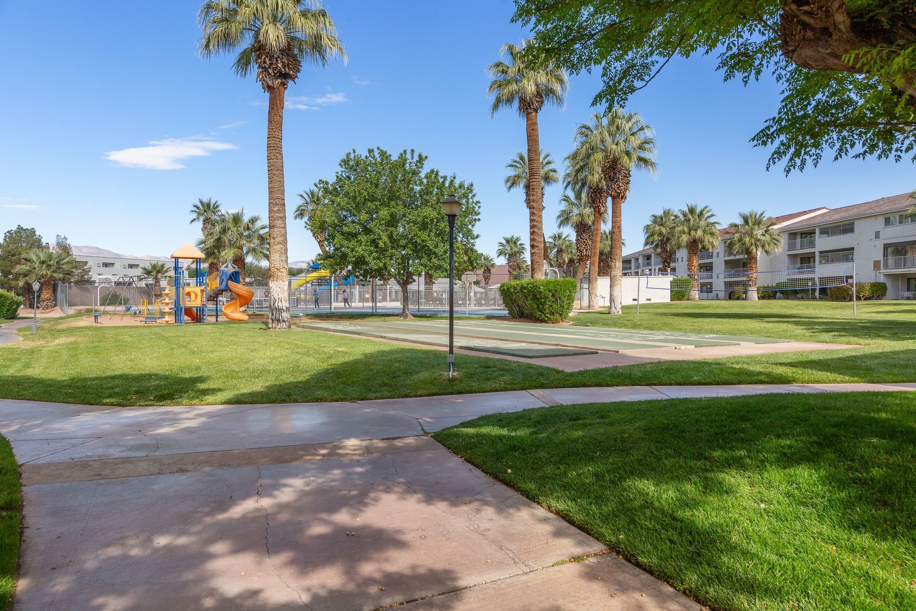  Updated Studio Condo in sought after Las Palmas - 物件實景