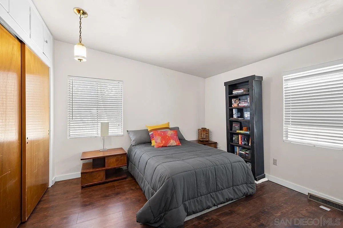 La Mesa, California, 91941, United States, 3 Bedrooms Bedrooms, ,4 BathroomsBathrooms,Residential,For Sale,1911905