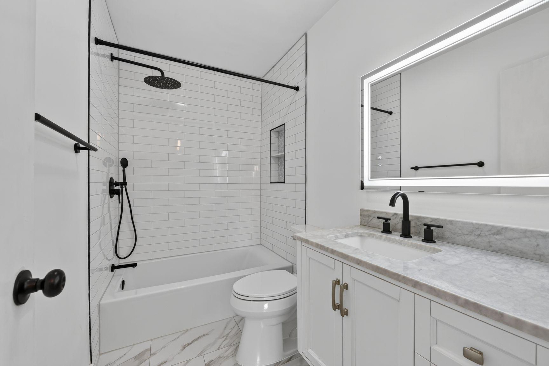  10903 Knights Bridge Court, Reston, VA, 20190 - 物件實景