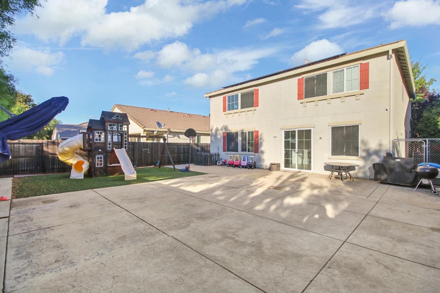 Lincoln, California, 95648, United States, 4 Bedrooms Bedrooms, ,3 BathroomsBathrooms,Residential,For Sale,1991044