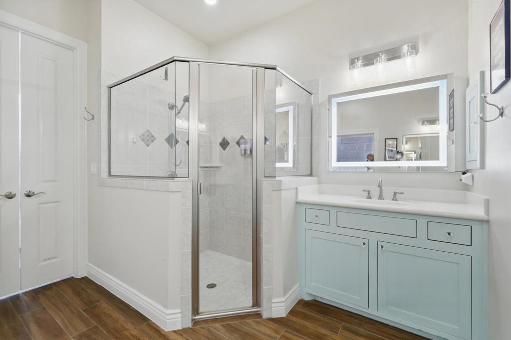 Fort Worth, Texas, 76179, United States, 4 Bedrooms Bedrooms, ,3 BathroomsBathrooms,Residential,For Sale,1887777