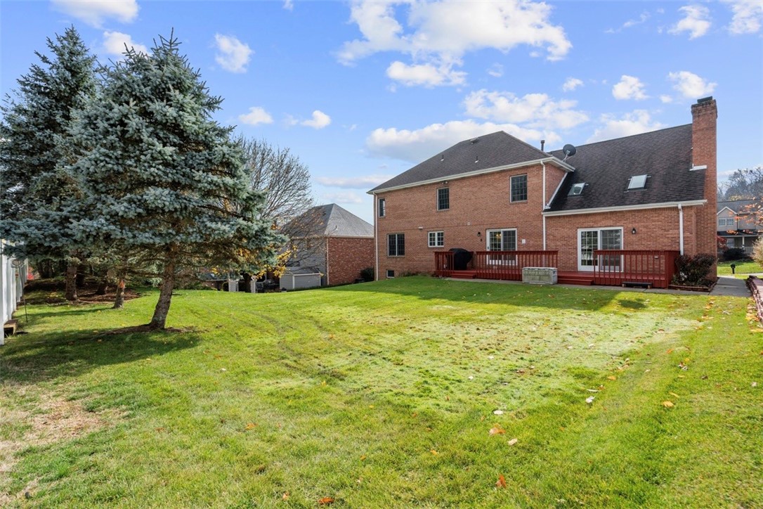 Robinson Twp, Pennsylvania, 15136, United States, 4 Bedrooms Bedrooms, ,4 BathroomsBathrooms,Residential,For Sale,1992157