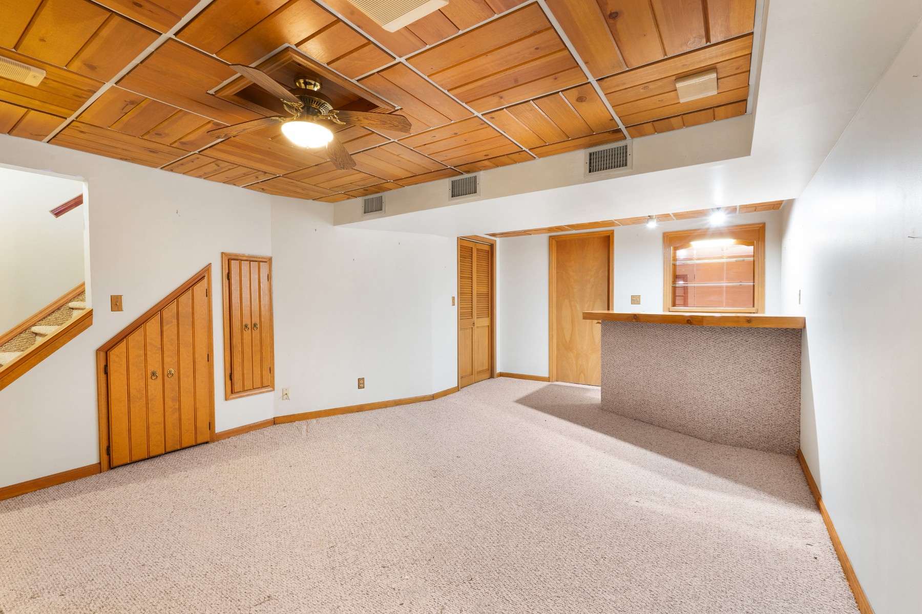  ?Westbrook Woods? Well Maintained Townhome - 物件實景