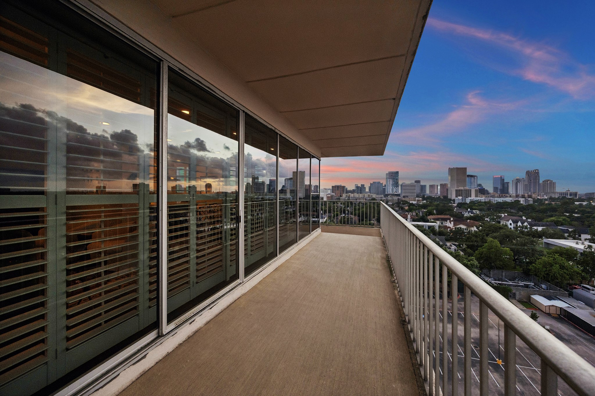  2200 Willowick Road #10D - 物件實景