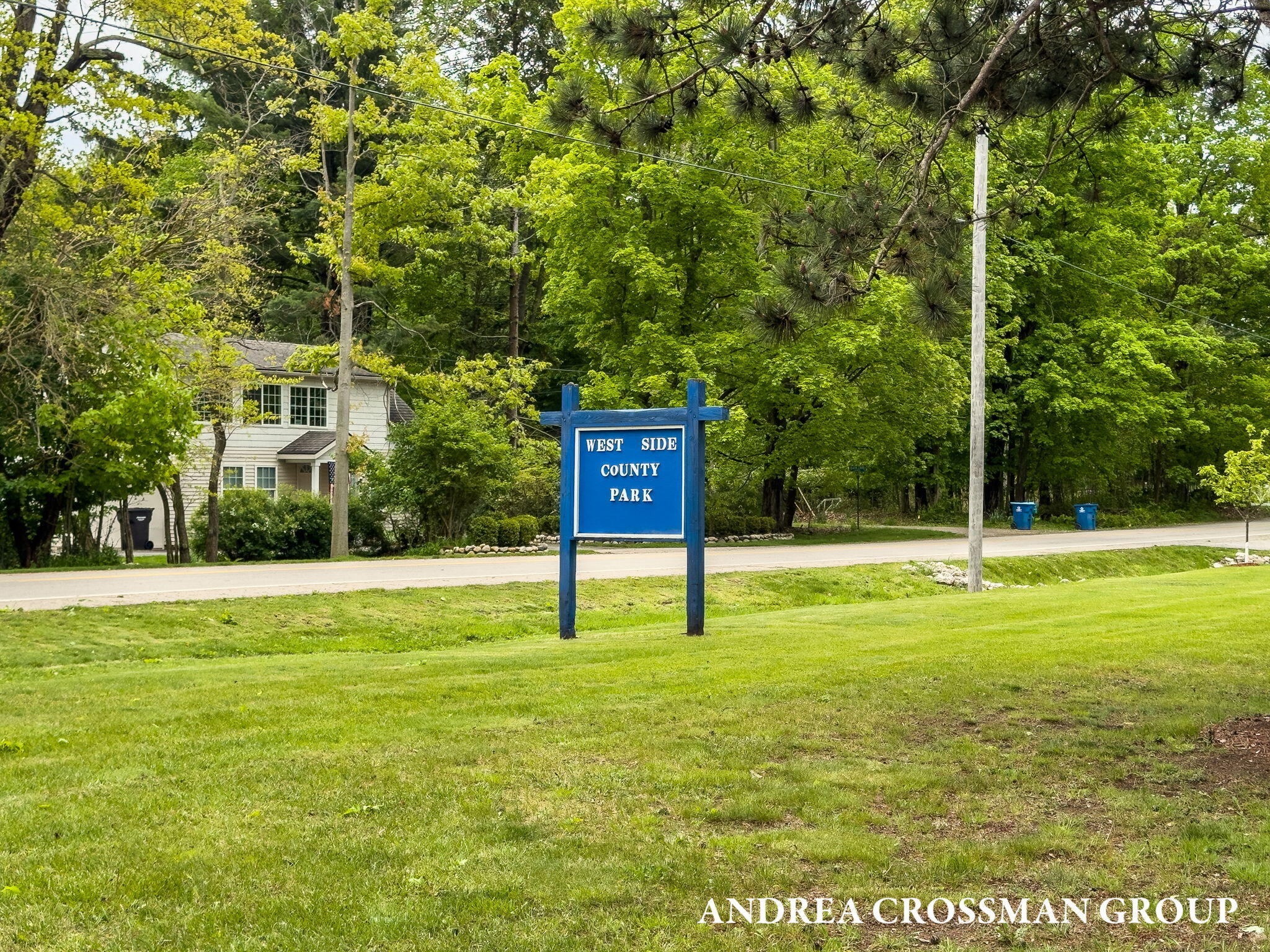 Fennville, Michigan, 49408, United States, 3 Bedrooms Bedrooms, ,2 BathroomsBathrooms,Residential,For Sale,1826575