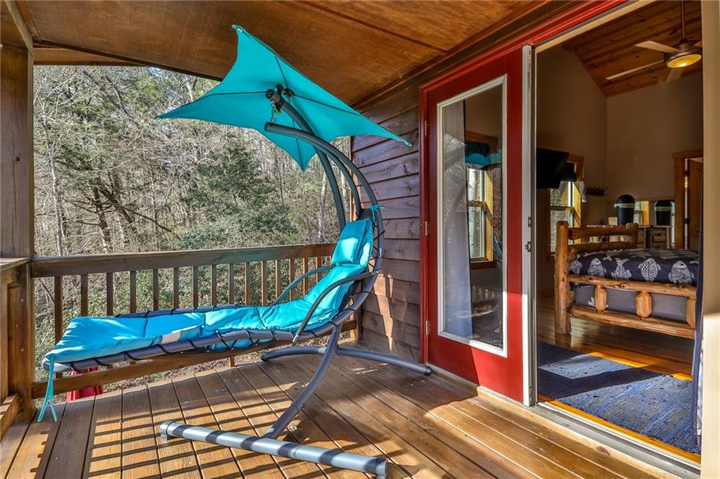 Ellijay, Georgia, 30540, United States, 3 Bedrooms Bedrooms, ,3 BathroomsBathrooms,Residential,For Sale,1923913