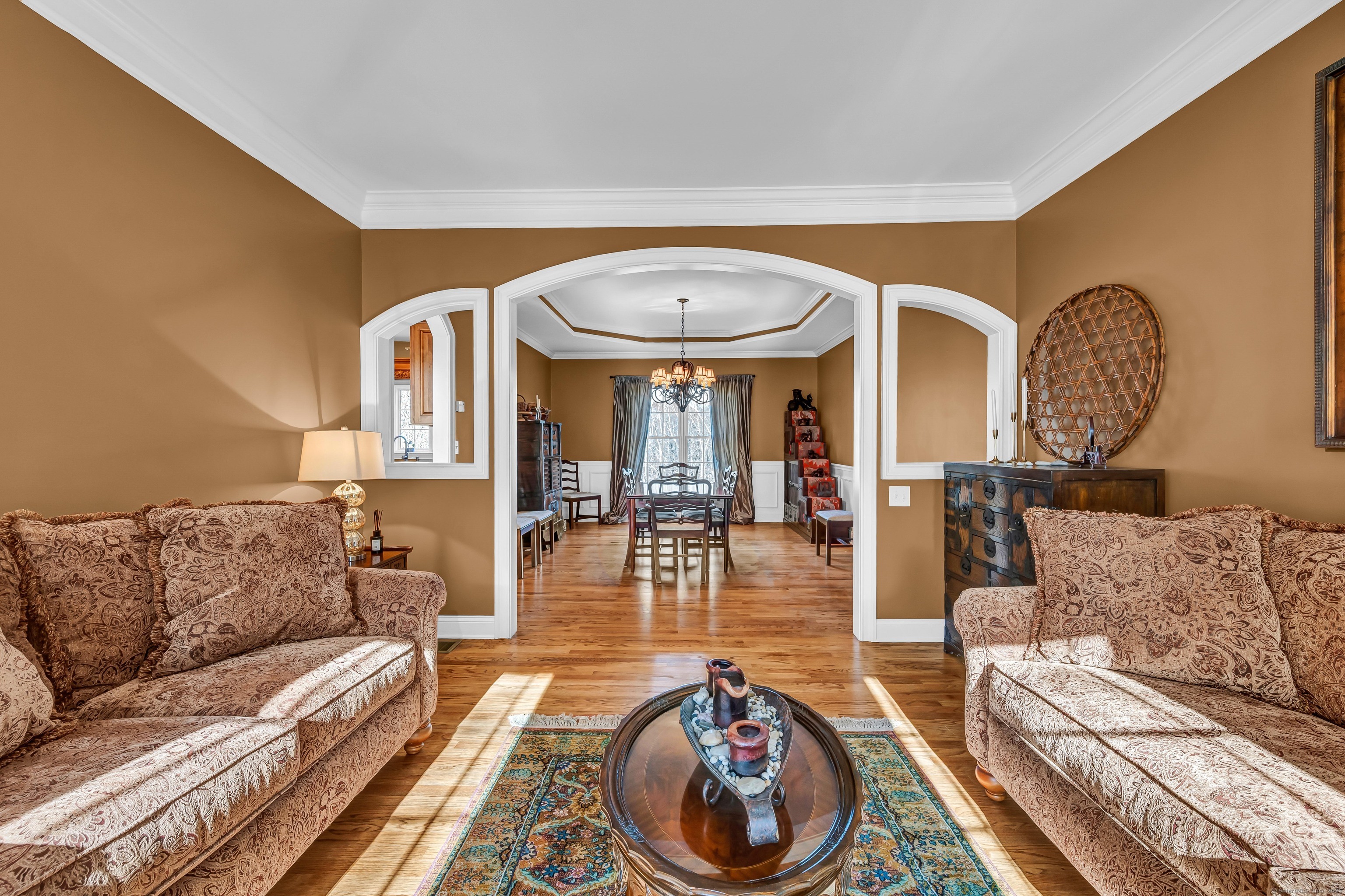 New Milford, Connecticut, 06776, United States, 4 Bedrooms Bedrooms, ,4 BathroomsBathrooms,Residential,For Sale,1987689