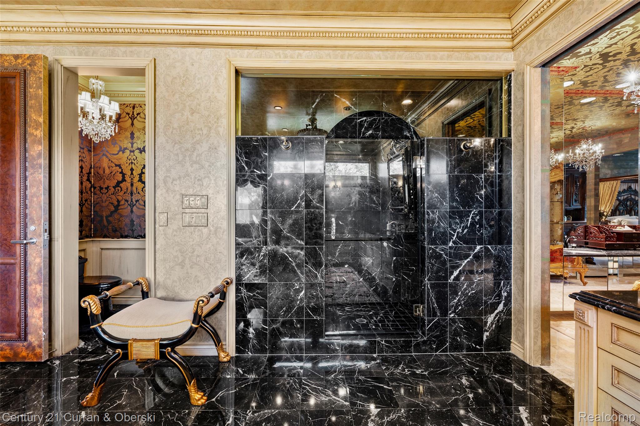 Dearborn, Michigan, 48124, United States, 4 Bedrooms Bedrooms, ,4 BathroomsBathrooms,Residential,For Sale,1983815